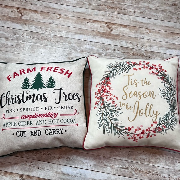 💚Holiday pillows (2) - Picture 1 of 4
